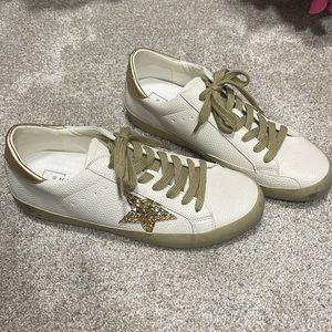 Worn Once Shu Shop Shop Talulah Gold Sparkle Star Sneakers Size 9